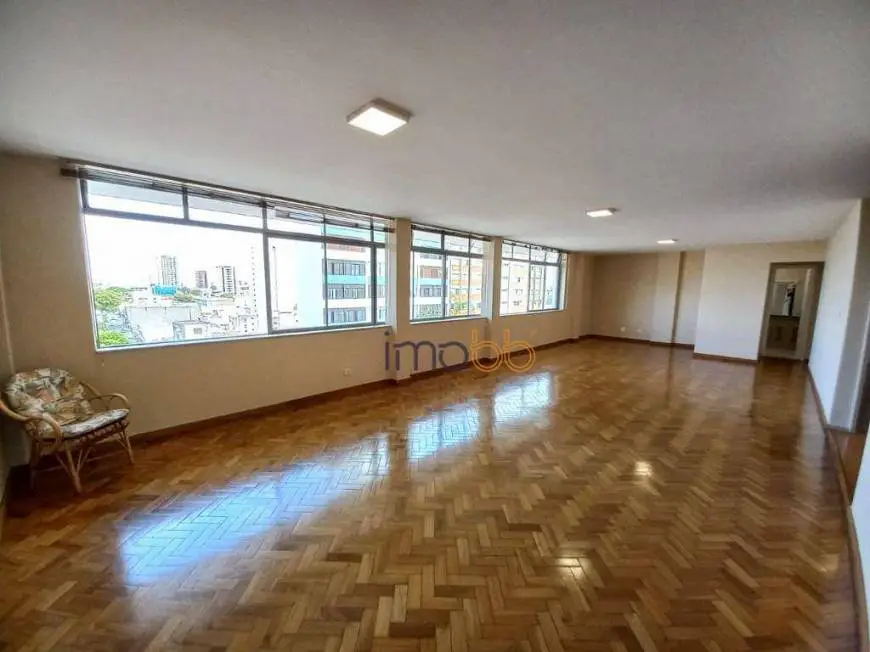 Foto 1 de Apartamento com 4 Quartos para venda ou aluguel, 220m² em Centro, Sorocaba