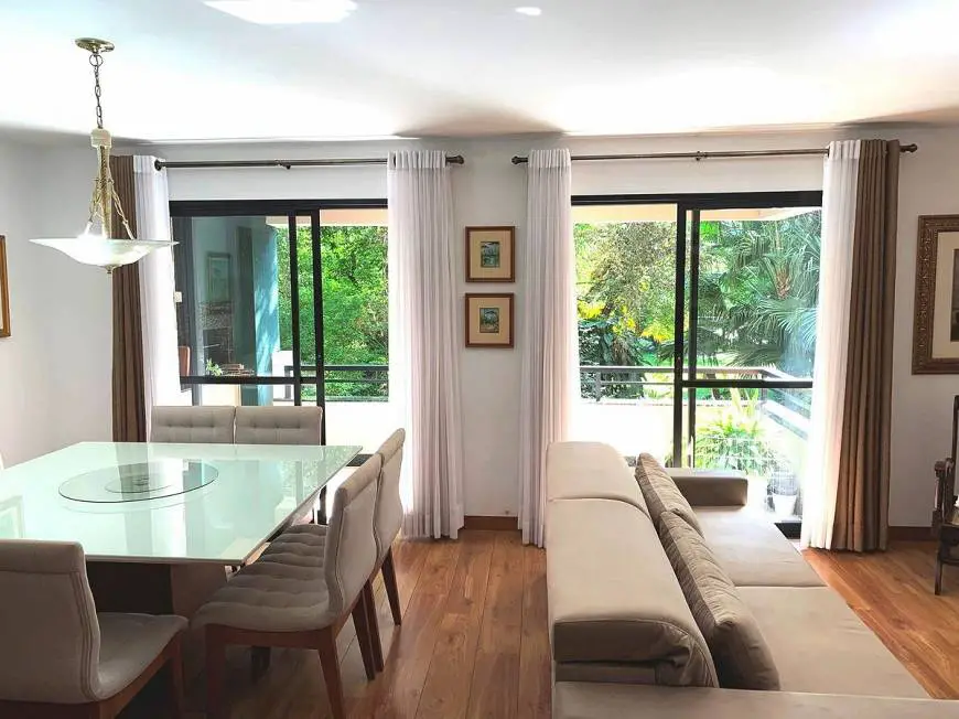 Foto 3 de Apartamento com 4 Quartos à venda, 148m² em São Lourenço, Curitiba