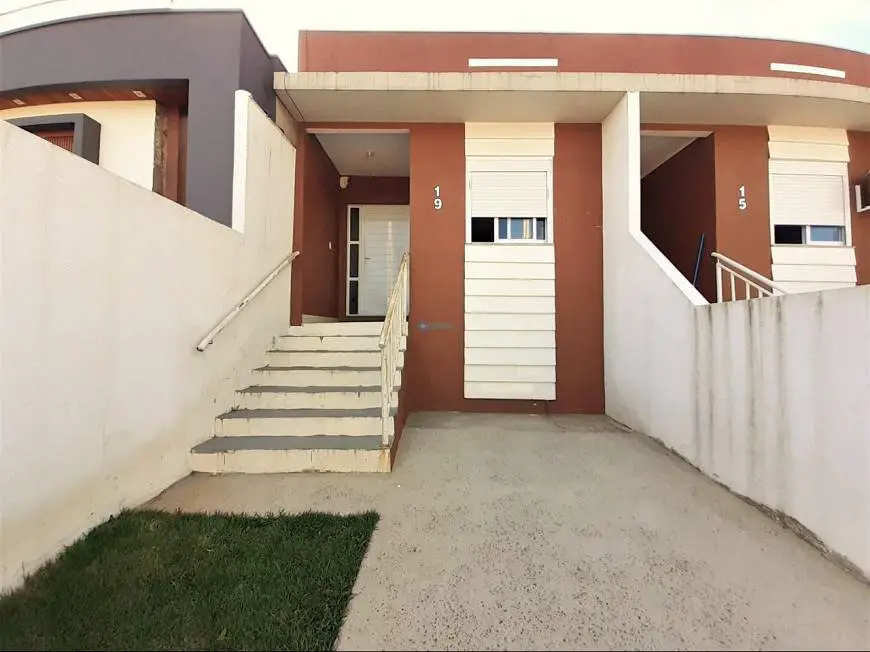 Foto 1 de Casa com 2 Quartos à venda, 46m² em Cohab C, Gravataí