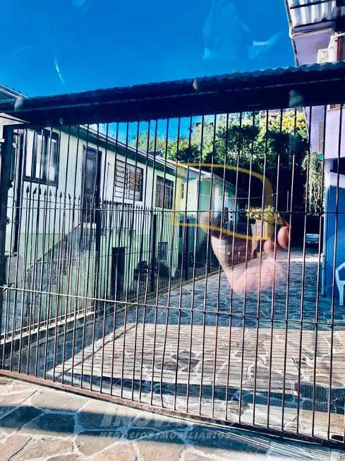 Foto 1 de Casa com 2 Quartos para alugar, 60m² em Rio Branco, Caxias do Sul