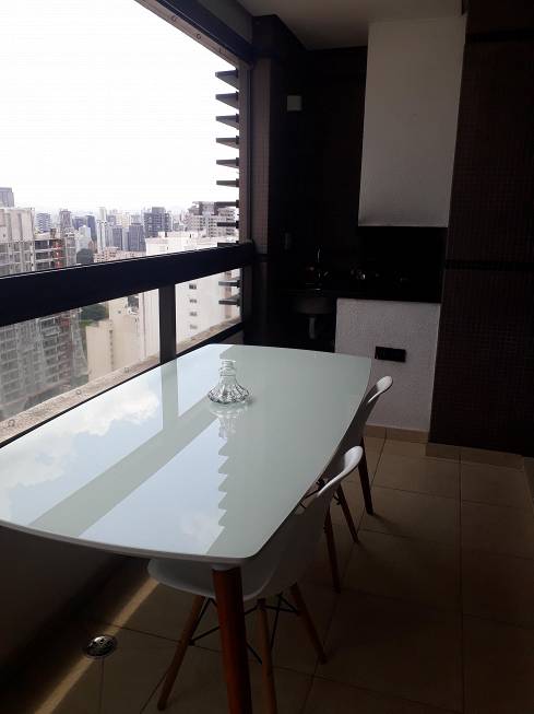 Foto 2 de Apartamento com 3 Quartos para alugar, 84m² em Pinheiros, São Paulo