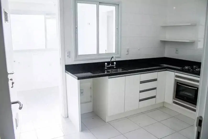 Foto 5 de Apartamento com 4 Quartos à venda, 116m² em Jardim Atlântico, Florianópolis