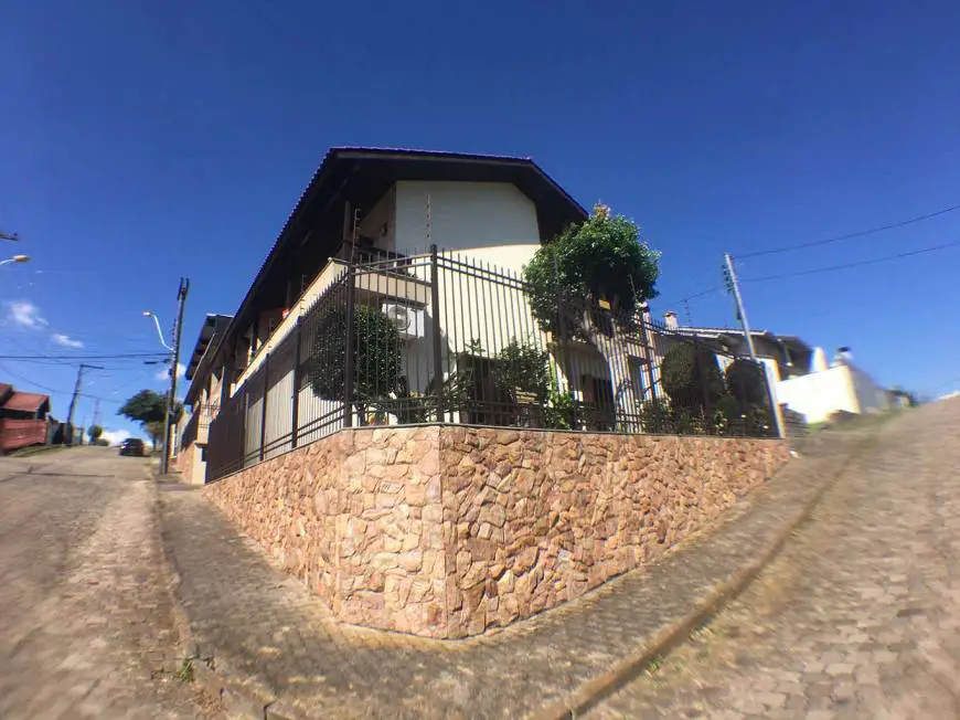 Foto 3 de Casa com 3 Quartos à venda, 299m² em Panazzolo, Caxias do Sul