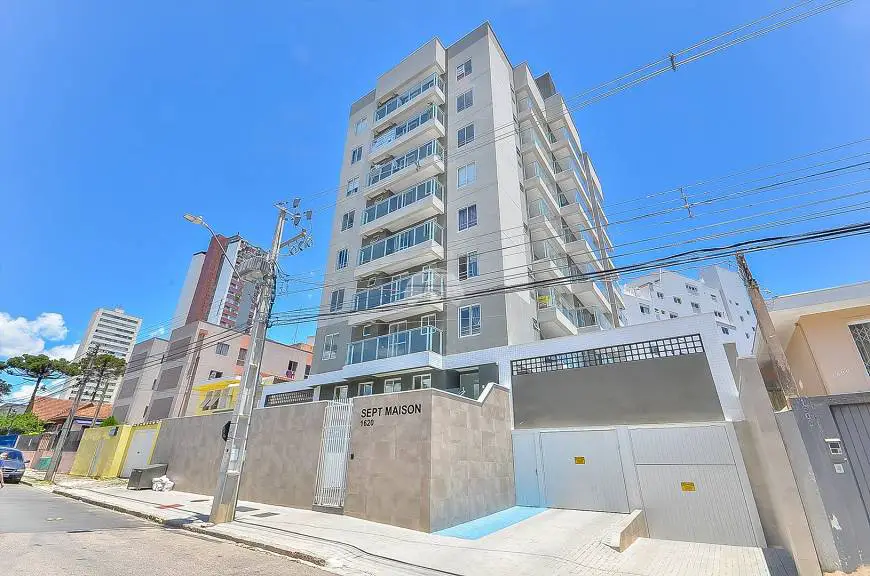 Foto 1 de Apartamento com 1 Quarto à venda, 25m² em Alto da Rua XV, Curitiba