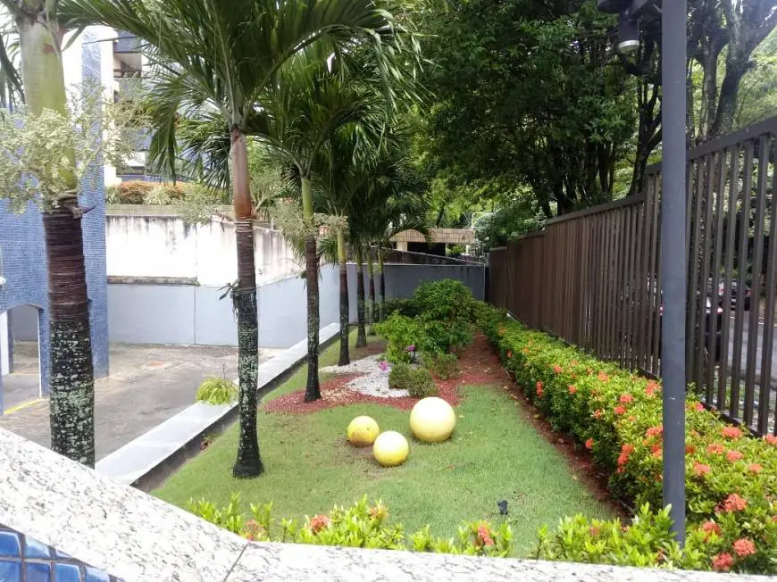 Foto 1 de Apartamento com 2 Quartos para venda ou aluguel, 90m² em Itaigara, Salvador
