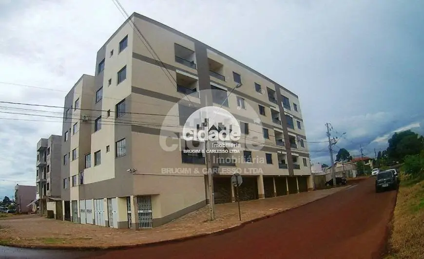 Foto 1 de Apartamento com 2 Quartos à venda, 58m² em Pacaembú, Cascavel