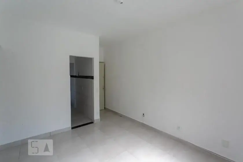 Foto 3 de Apartamento com 2 Quartos para alugar, 45m² em Santa Tereza, Belo Horizonte