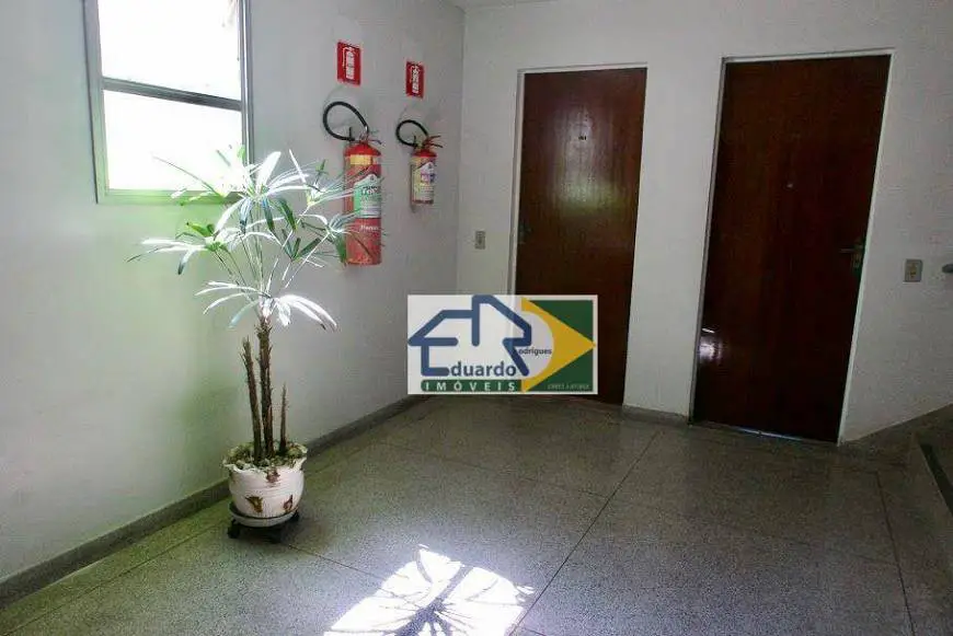 Foto 2 de Apartamento com 2 Quartos à venda, 61m² em Vila Figueira, Suzano