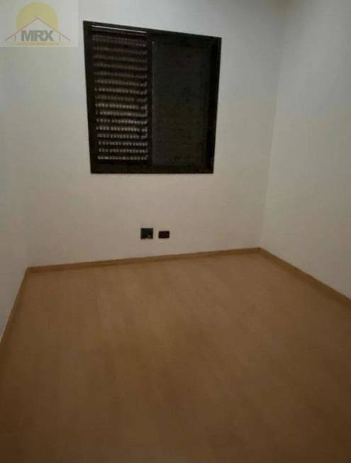 Foto 4 de Apartamento com 3 Quartos à venda, 70m² em Vila Monumento, São Paulo