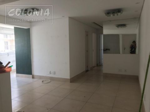 Foto 1 de Apartamento com 3 Quartos para alugar, 63m² em Vila Valparaiso, Santo André