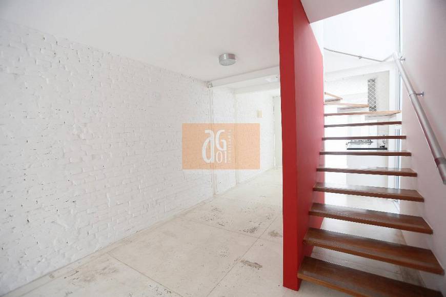 Foto 5 de Casa com 2 Quartos para alugar, 145m² em Vila Madalena, São Paulo