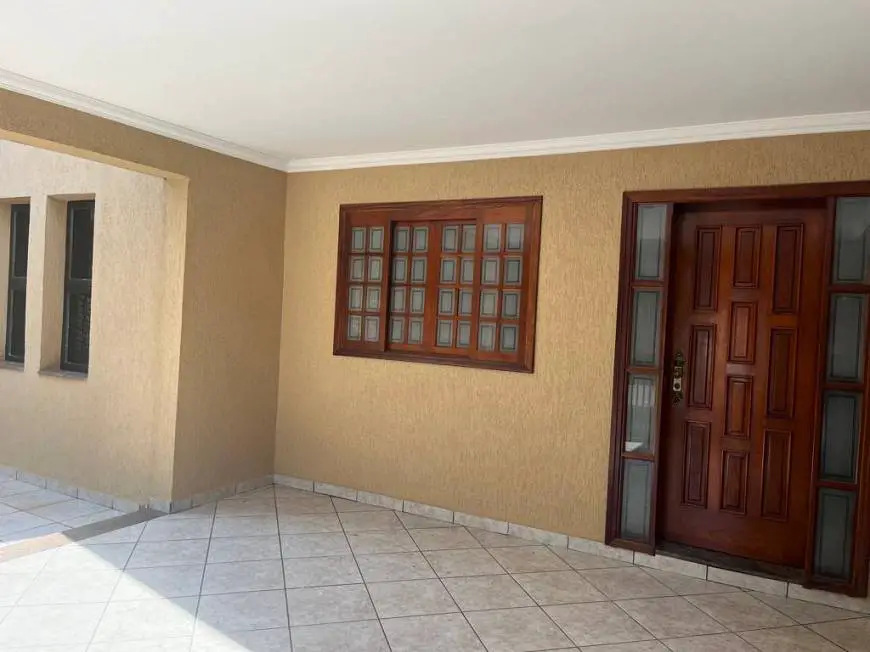 Foto 2 de Casa com 3 Quartos para alugar, 162m² em Santa Terezinha, Piracicaba