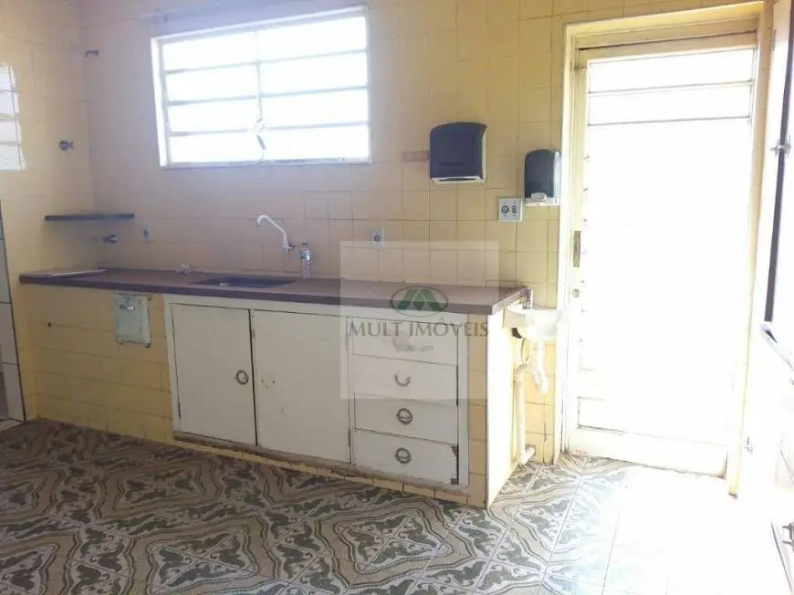 Foto 5 de Casa com 3 Quartos para alugar, 220m² em Vila Seixas, Ribeirão Preto