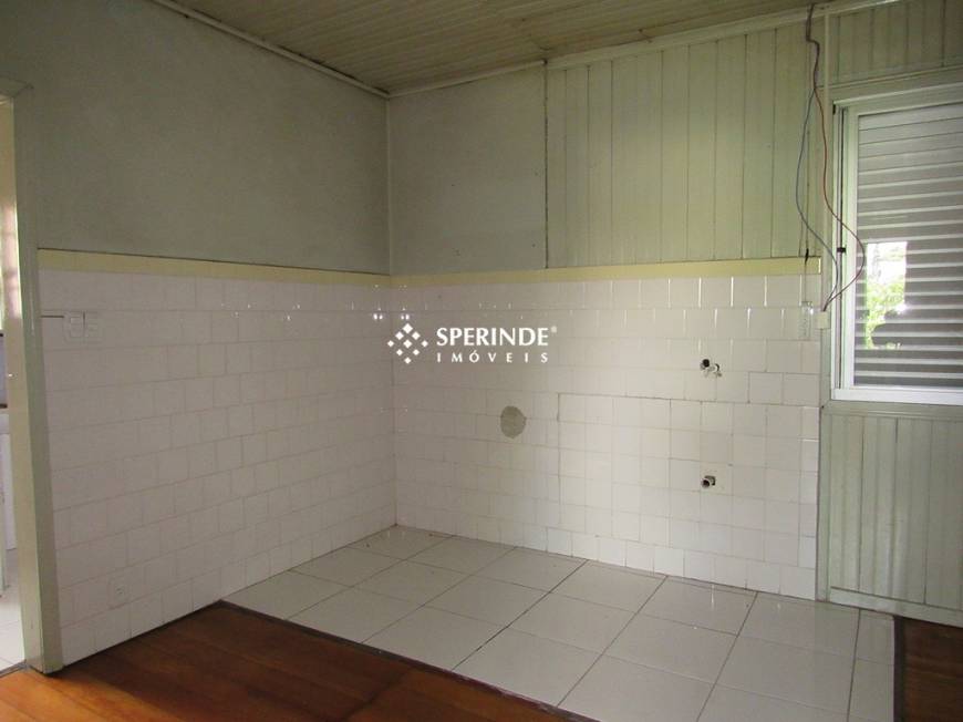 Foto 3 de Sobrado com 2 Quartos para alugar, 120m² em Santa Catarina, Caxias do Sul