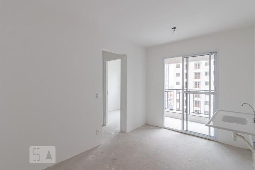 Foto 1 de Apartamento com 2 Quartos para alugar, 38m² em Vila das Mercês, São Paulo