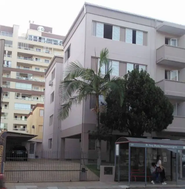 Foto 2 de Apartamento com 3 Quartos para alugar, 67m² em Floresta, São José