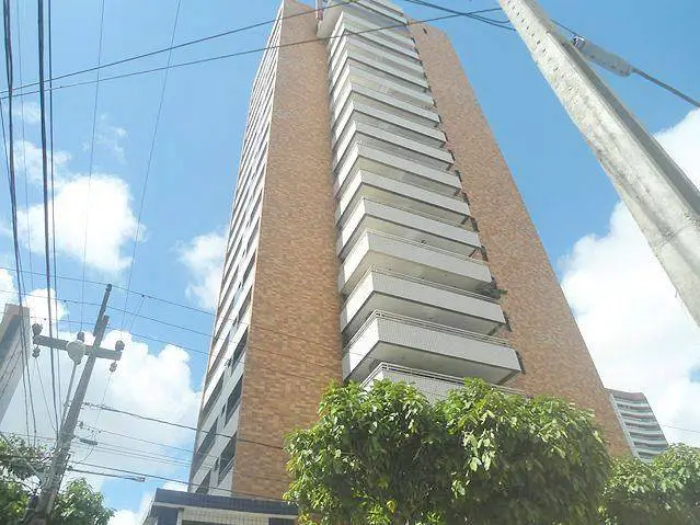 Foto 1 de Apartamento com 3 Quartos para alugar, 220m² em Meireles, Fortaleza
