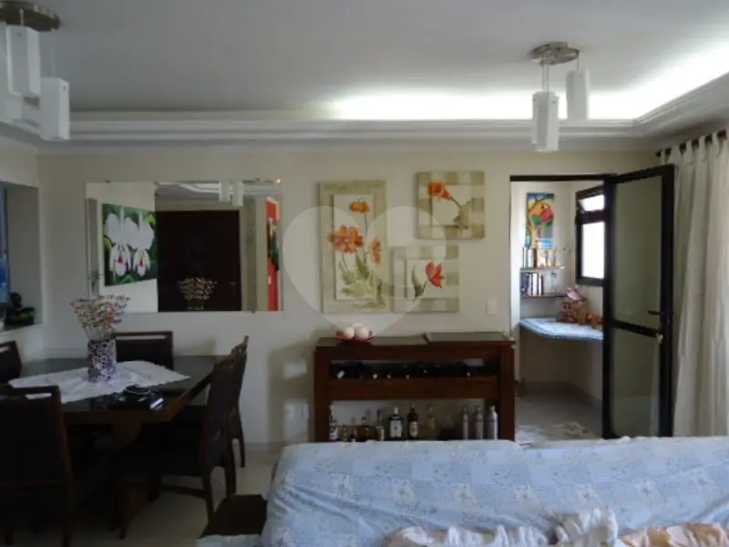 Foto 2 de Apartamento com 4 Quartos à venda, 130m² em Vila Mariana, São Paulo