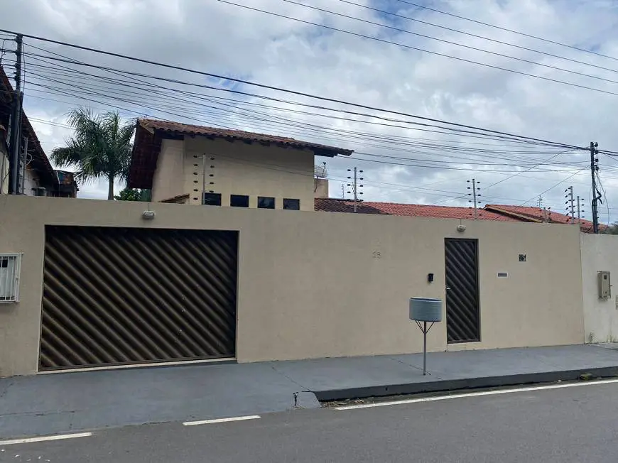 Foto 4 de Casa com 3 Quartos à venda, 220m² em Parque 10, Manaus