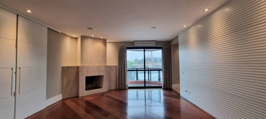 Foto 5 de Apartamento com 2 Quartos para venda ou aluguel, 150m² em Campo Belo, São Paulo