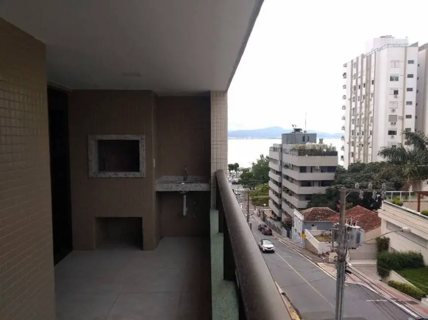 Foto 1 de Apartamento com 3 Quartos à venda, 99m² em Agronômica, Florianópolis