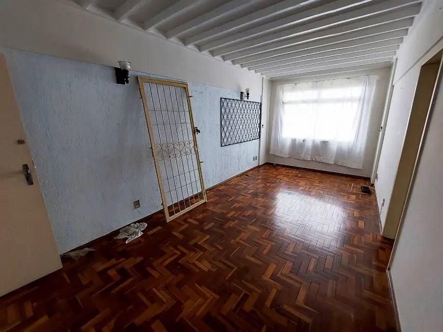 Foto 2 de Apartamento com 3 Quartos para alugar, 70m² em Nova Suíssa, Belo Horizonte