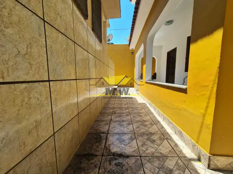 Foto 3 de Casa com 4 Quartos à venda, 120m² em Guadalupe, Rio de Janeiro