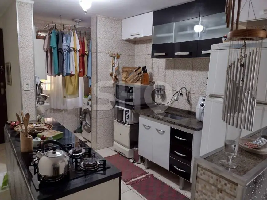 Foto 2 de Apartamento com 2 Quartos à venda, 40m² em Vila Heliopolis, São Paulo