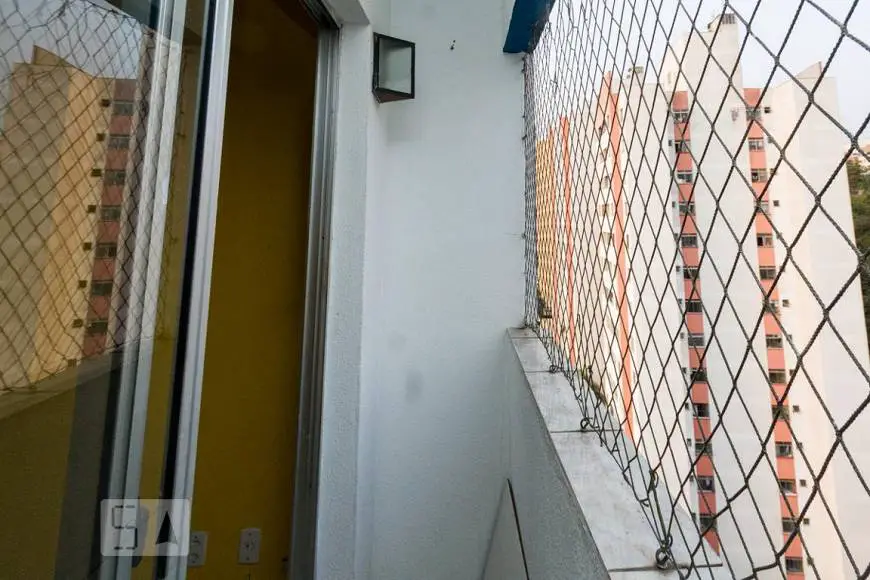 Foto 5 de Apartamento com 3 Quartos para alugar, 70m² em Jardim Santa Terezinha, São Paulo