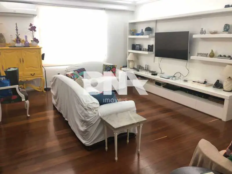 Foto 1 de Apartamento com 4 Quartos à venda, 170m² em Copacabana, Rio de Janeiro