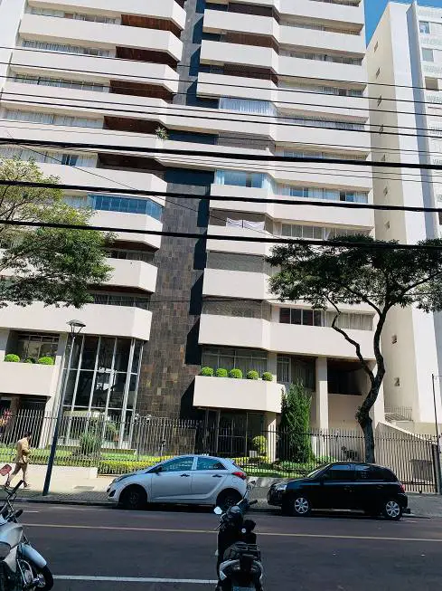 Foto 3 de Apartamento com 2 Quartos à venda, 118m² em Batel, Curitiba