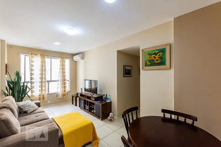 Foto 1 de Apartamento com 2 Quartos para alugar, 70m² em Ingá, Niterói