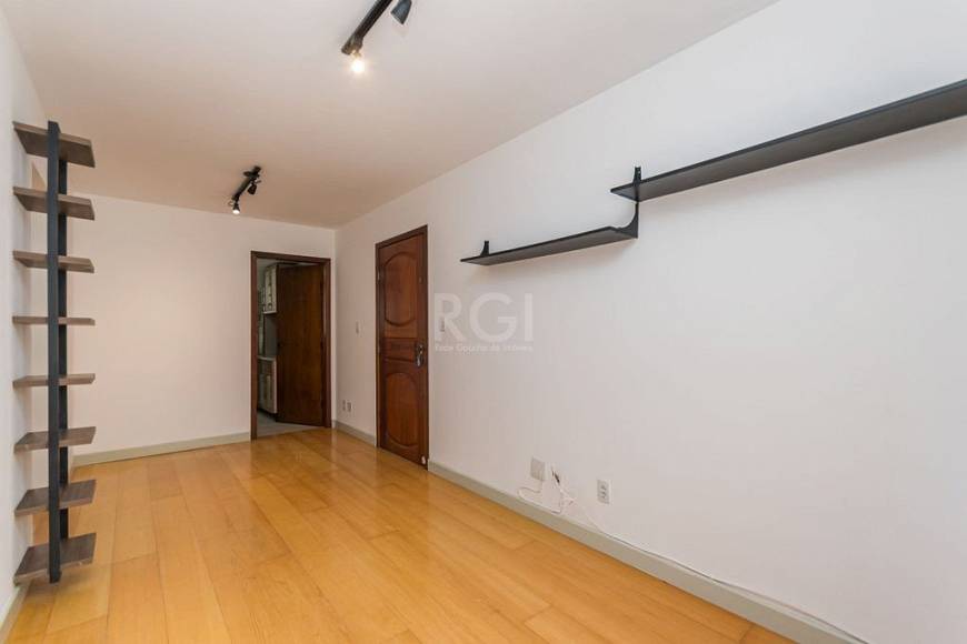 Foto 1 de Apartamento com 2 Quartos à venda, 50m² em Jardim Botânico, Porto Alegre