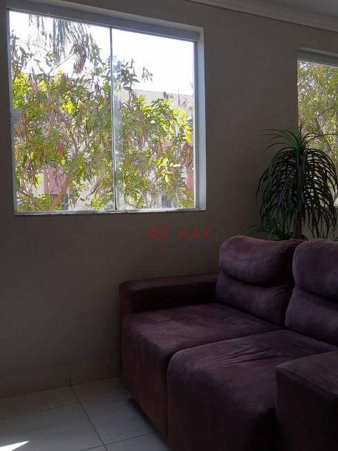 Foto 2 de Apartamento com 2 Quartos à venda, 49m² em Jardim Califórnia, Marília