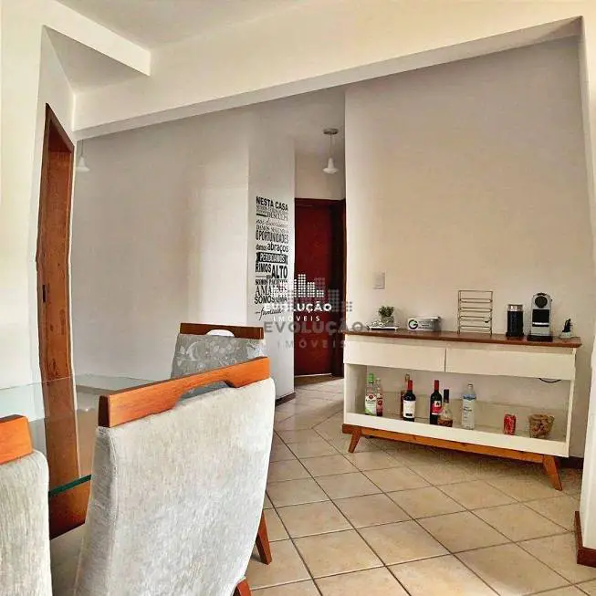 Foto 4 de Apartamento com 3 Quartos para alugar, 95m² em Nossa Senhora do Rosário, São José