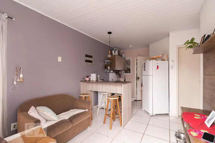 Foto 1 de Casa com 2 Quartos para alugar, 50m² em Fátima, Canoas