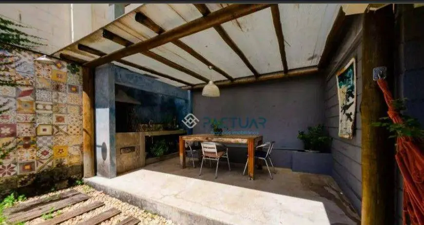 Foto 2 de Casa com 3 Quartos para alugar, 128m² em Buritis, Belo Horizonte