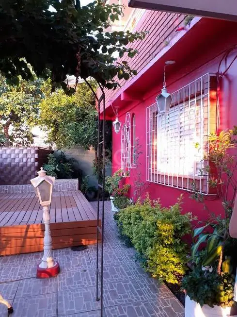 Foto 2 de Casa com 3 Quartos à venda, 250m² em Camaquã, Porto Alegre