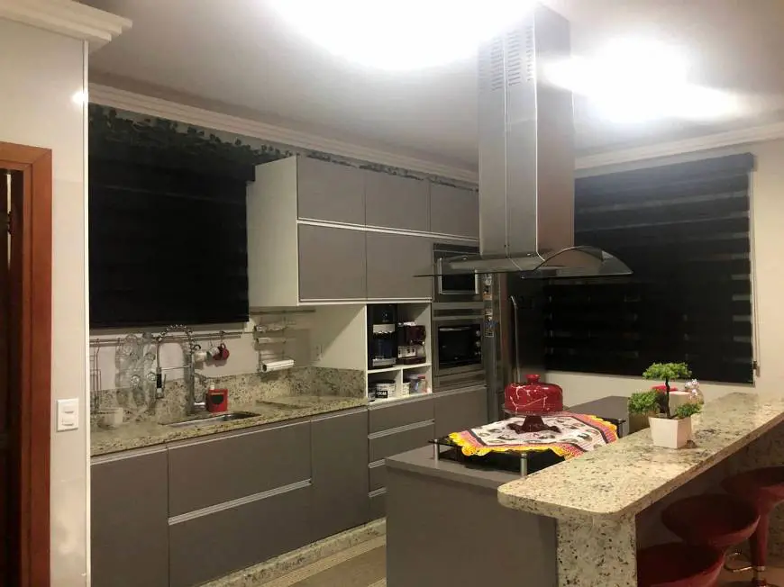 Foto 4 de Casa de Condomínio com 4 Quartos à venda, 225m² em Flamengo, Maricá