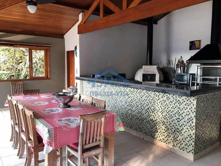 Foto 5 de Casa de Condomínio com 5 Quartos à venda, 890m² em Chacara Santa Lucia, Carapicuíba