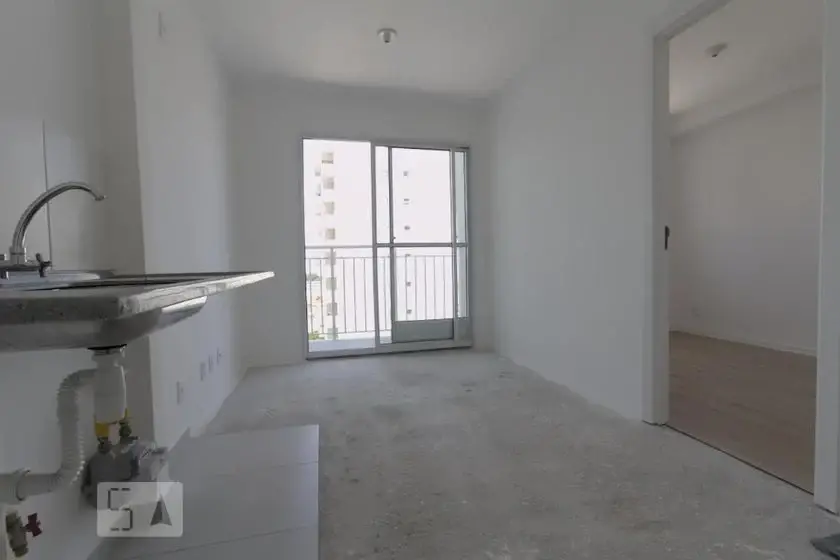 Foto 1 de Apartamento com 1 Quarto para alugar, 30m² em Barra Funda, São Paulo