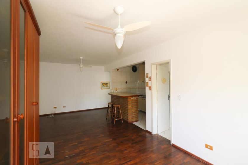 Foto 4 de Apartamento com 1 Quarto para alugar, 41m² em Petrópolis, Porto Alegre