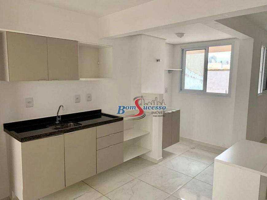 Foto 1 de Apartamento com 1 Quarto para venda ou aluguel, 30m² em Vila Invernada, São Paulo