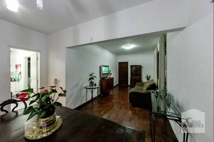 Foto 3 de Apartamento com 4 Quartos à venda, 128m² em Coração de Jesus, Belo Horizonte