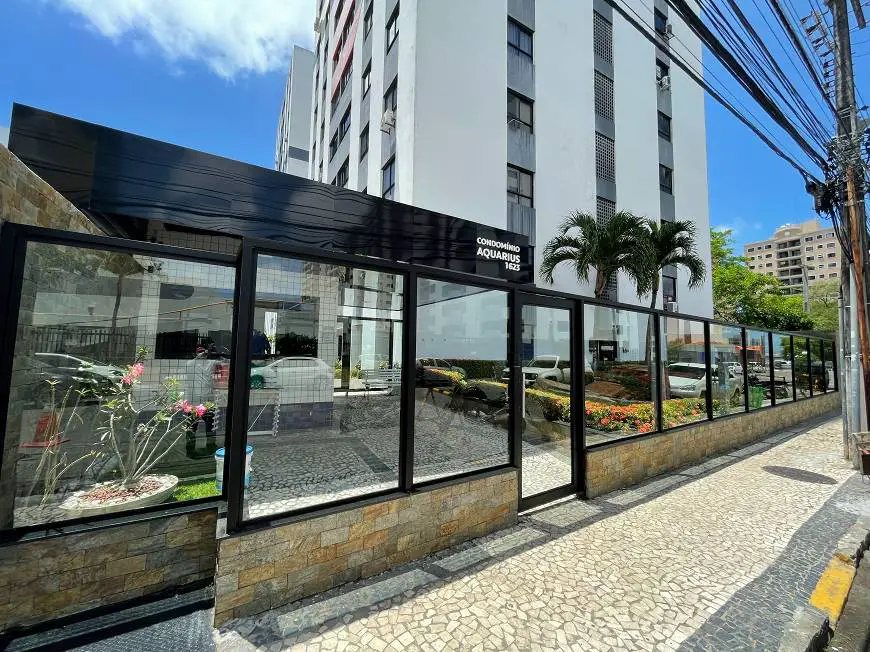 Foto 1 de Apartamento com 4 Quartos à venda, 90m² em Grageru, Aracaju