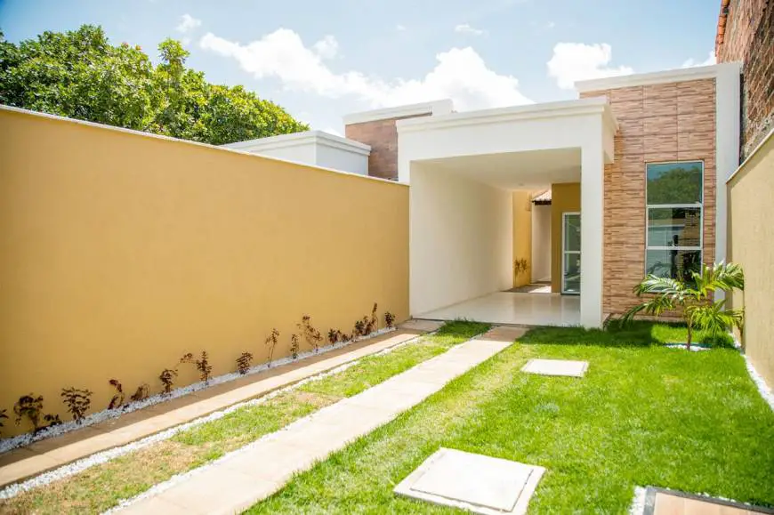 Foto 1 de Casa com 3 Quartos à venda, 90m² em Centro, Maranguape
