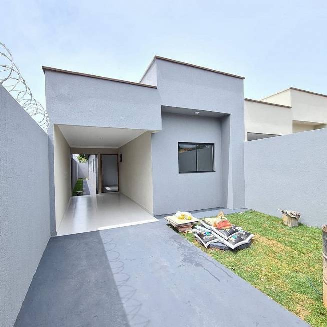 Foto 1 de Casa com 3 Quartos à venda, 130m² em SIM, Feira de Santana