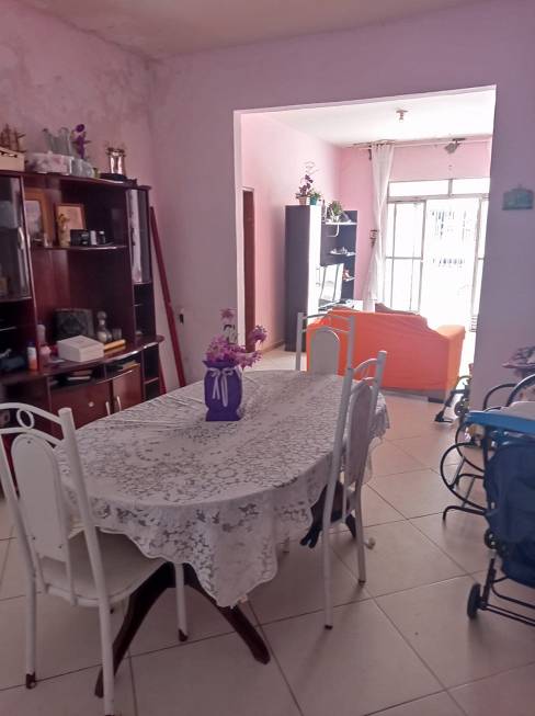 Foto 2 de Casa com 5 Quartos à venda, 300m² em Luzia, Aracaju