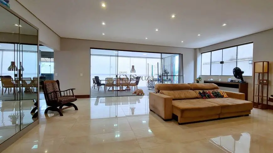 Foto 3 de Casa de Condomínio com 4 Quartos à venda, 302m² em Recanto do Salto, Londrina