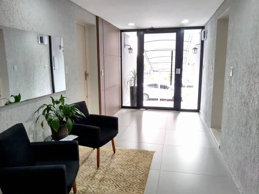 Foto 3 de Apartamento com 2 Quartos para alugar, 90m² em Santo Inacio, Santa Cruz do Sul